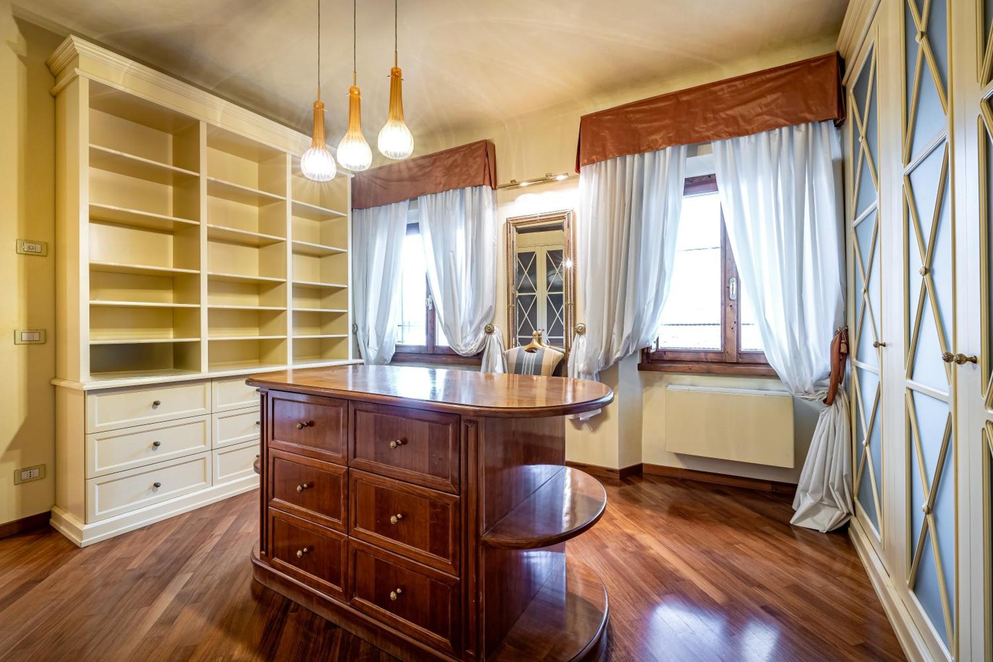 Apartment Yd Dream In Luxury With Iconic View *
